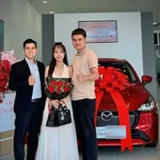 Hoạt động tư vấn và giao xe Mazda tại Bến Tre 4
